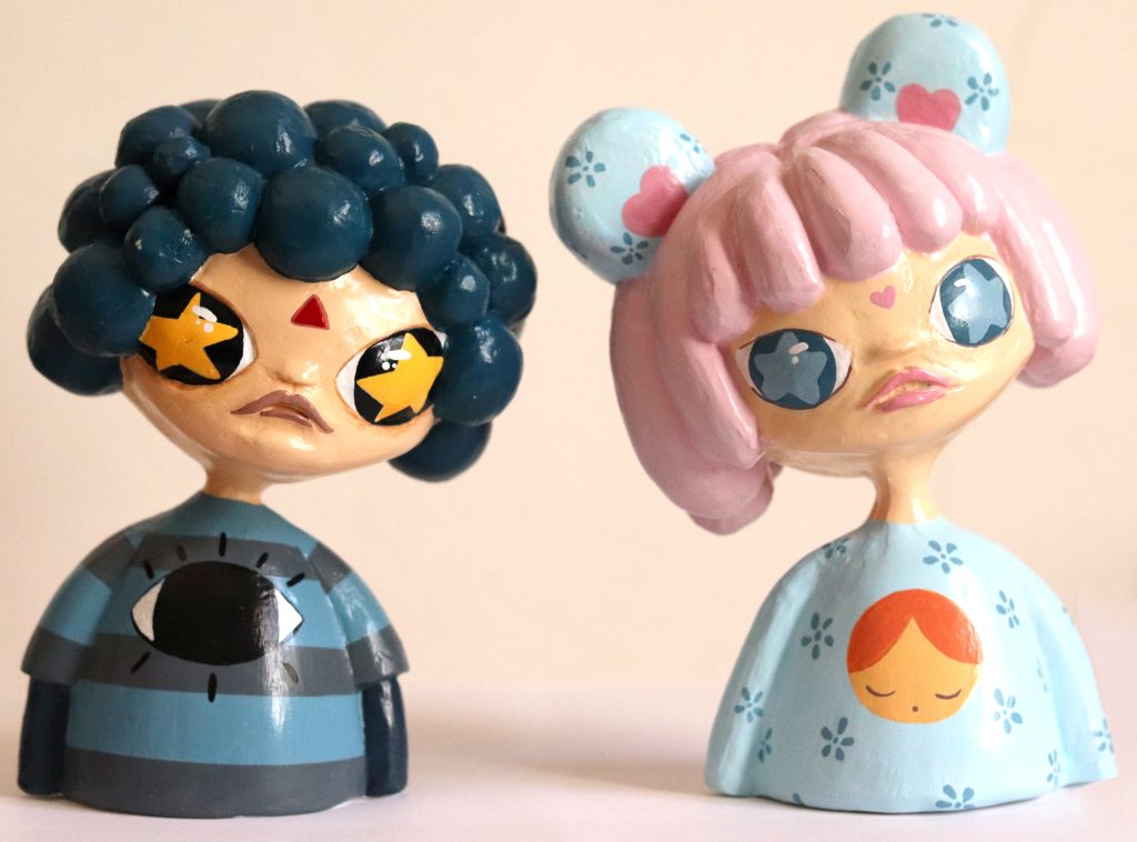couple resin toys by pourcer